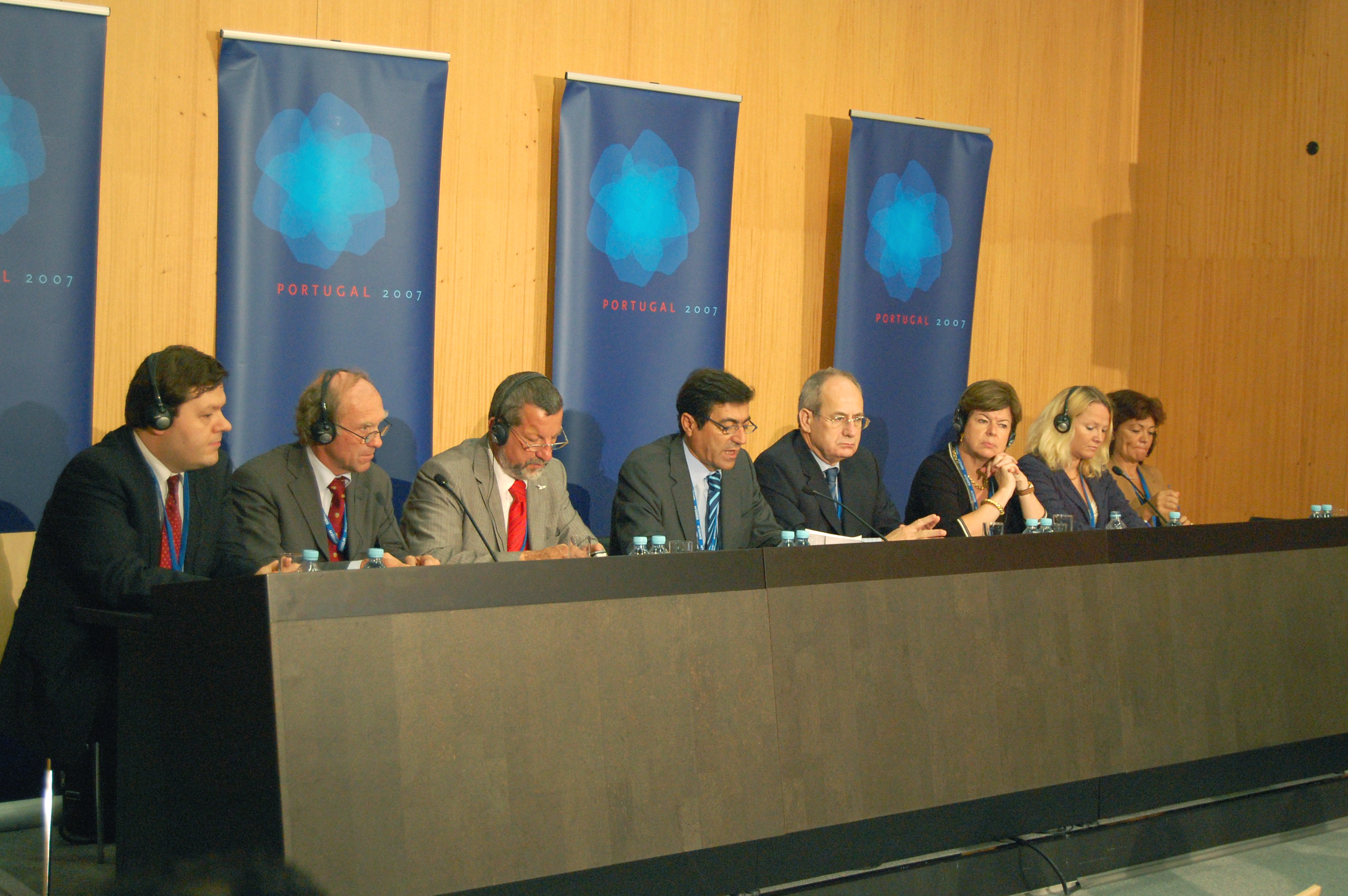 Foto 2 de Conferência sobre avaliação de políticas públicas e programas em matéria de drogas 2007